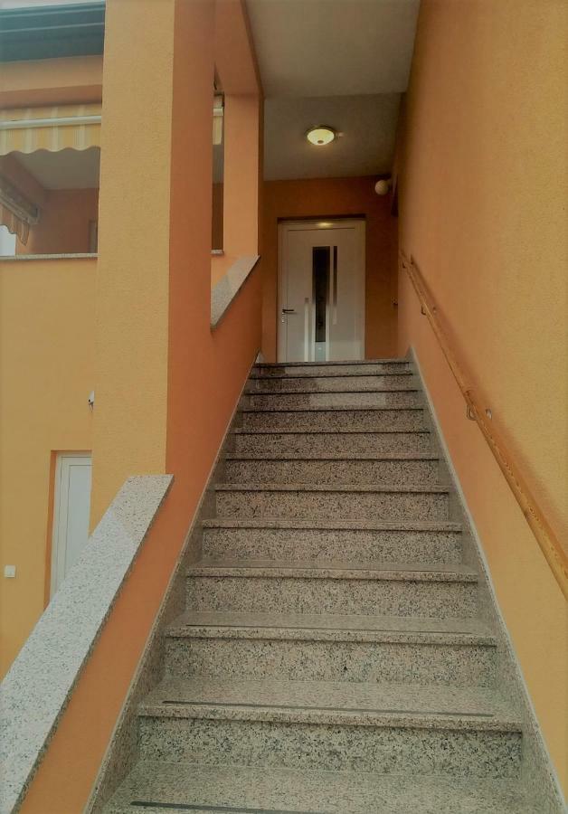 Apartment Marija ウマグ エクステリア 写真